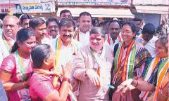 Karimnagar's progress hinges on Congress victory: Ponnam