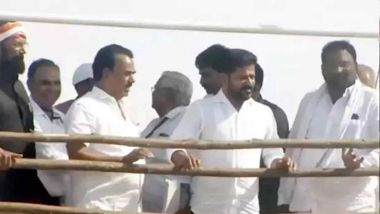 Telangana CM inspects irrigation projects in Palamuru region