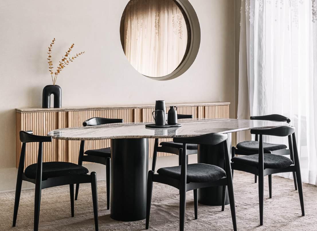 A peaceful city escape shaped by purposeful architecture