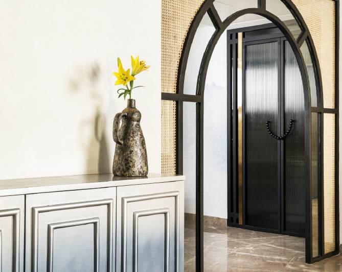 A Chennai residence defined by organic craft and flowing design