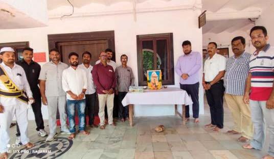 Miryalguda Sub-Collector Narayan Amit Malempati paid tribute to Dr. Babu Jagjivan Rao