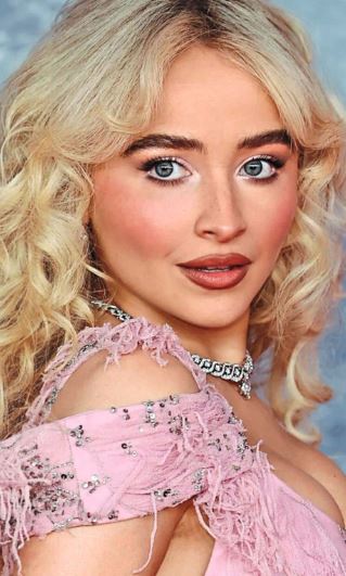 Sabrina MAKING HER OWN RULES