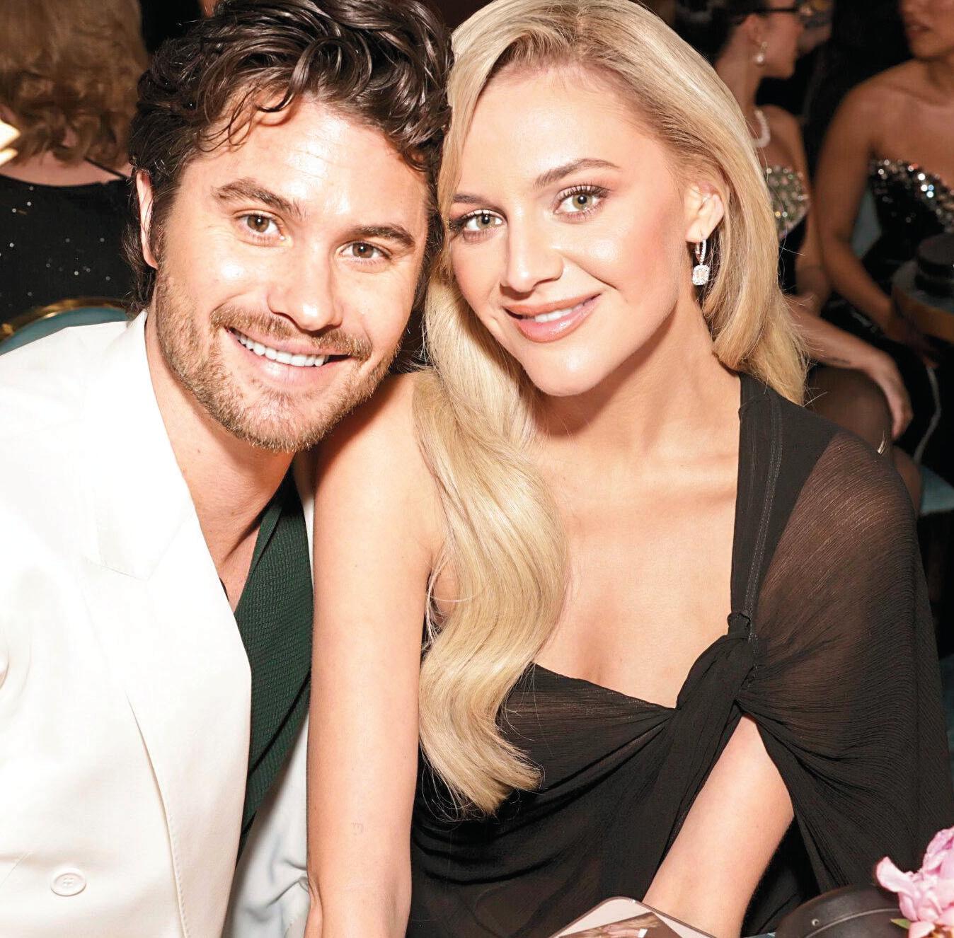 Chase & Kelsea PLAYING FOR KEEPS