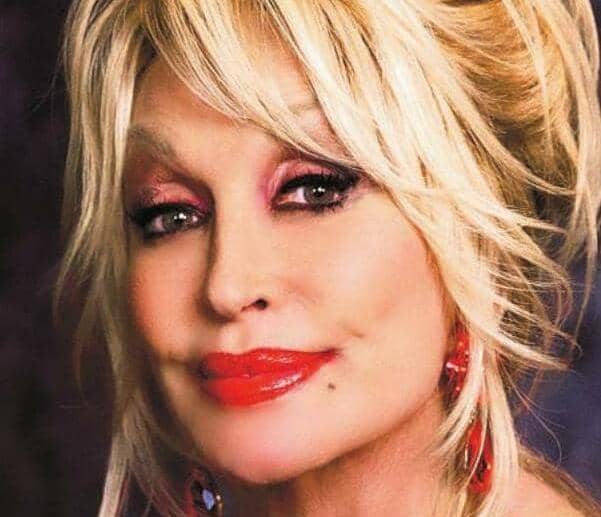 DOLLY PARTON:Why I Keep My Family Life Private