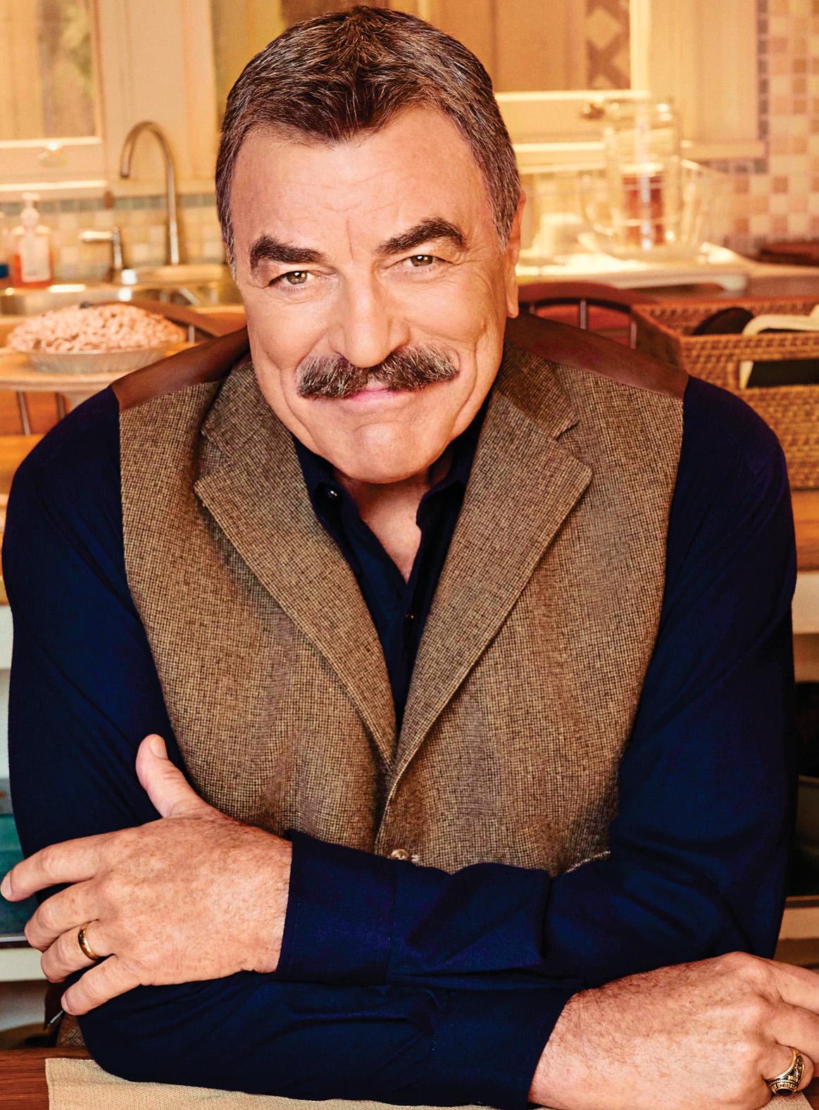 TOM SELLECK AT 80 ALEYFE ti I'm Not Slowing Down