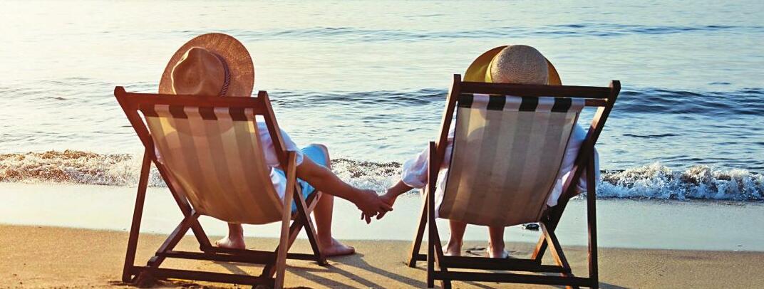 HOW TO AVOID SUMMER HEALTH HAZARDS