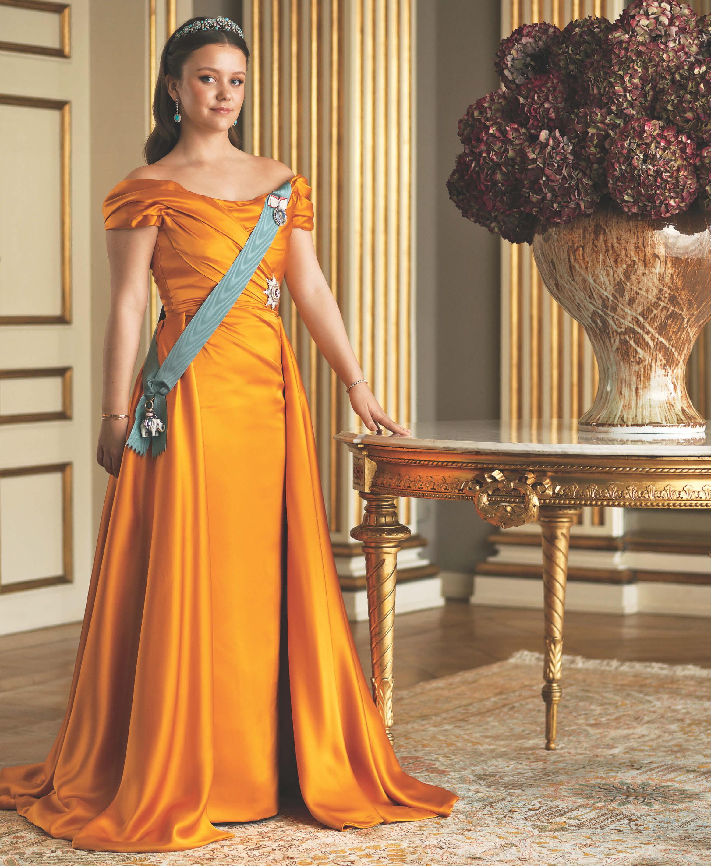 BELLA OF THE BALL