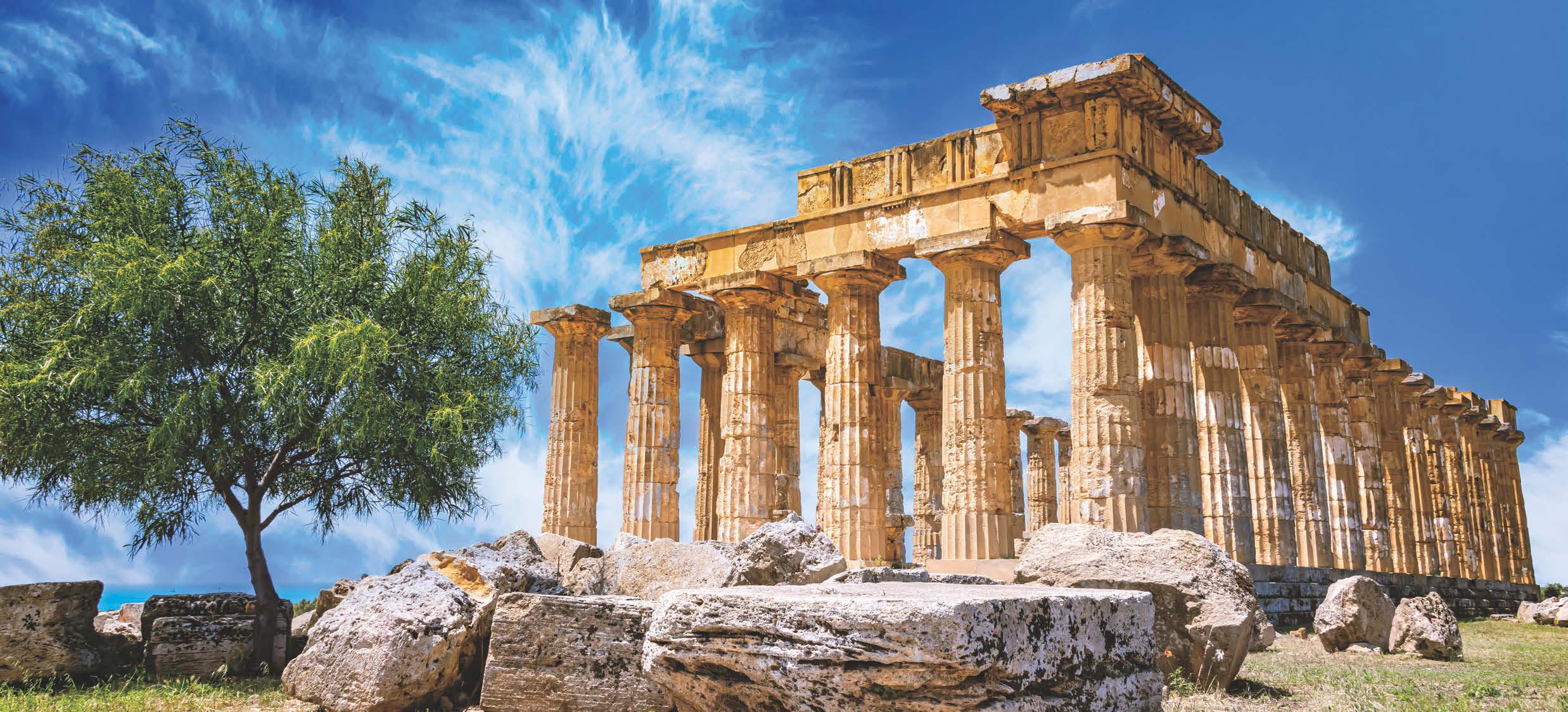 Sicily: STAR ESCAPES