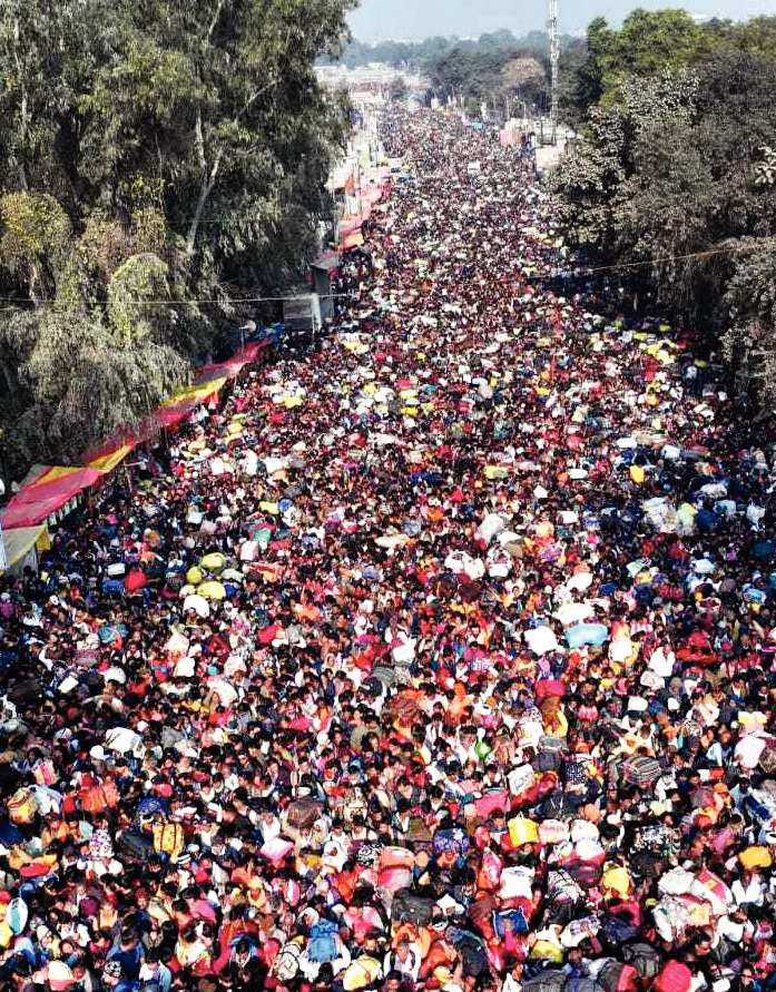 मोहेगा संन्यासियों का 21 श्रृंगार