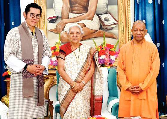 वांगचुक ने राज्यपाल व सीएम से की भारत-भूटान संबंधों पर चर्चा