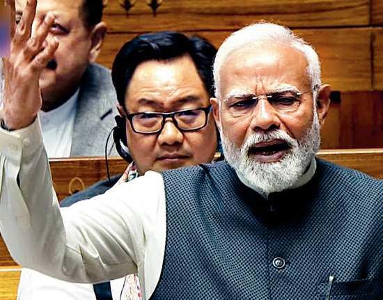 जहर की राजनीति करने वाले अर्बन नक्सल जैसे, राज-व्यवस्था से जंग का करते हैं एलान