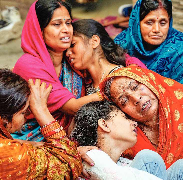 पुलिस का दावा, एक नाम वाली दो ट्रेनों पर भ्रम से मची भगदड़... दम घुटने से हुईं ज्यादातर मौतें