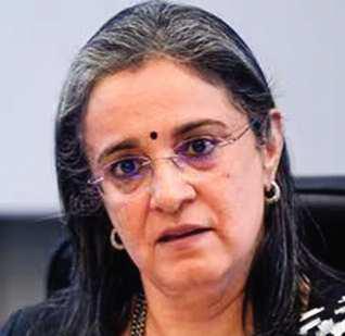 शेयर बाजार धोखाधड़ी में पूर्व सेबी प्रमुख माधबी बुच पर एफआईआर का आदेश