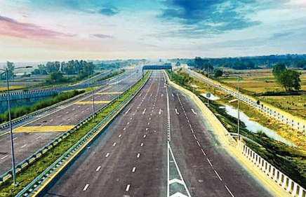 महाकुंभ: तीन एक्सप्रेसवे से गुजरे 40 लाख वाहन