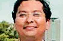 आईएफएस अधिकारी ने चौथी मंजिल से कूदकर दी जान