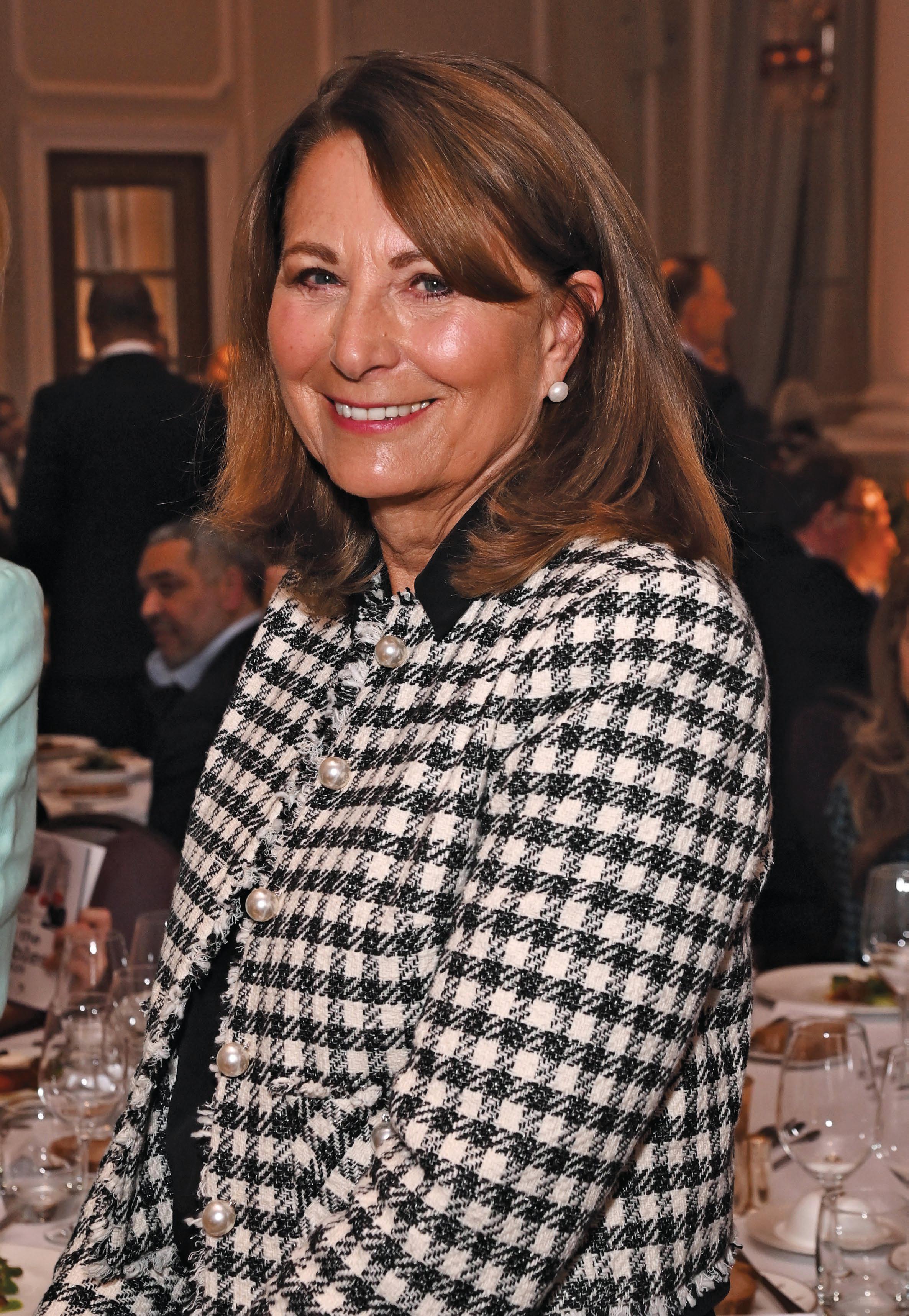A Christmas CAROLE
