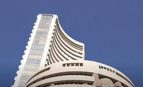 లాభాల్లో స్టాక్ మార్కెట్లు