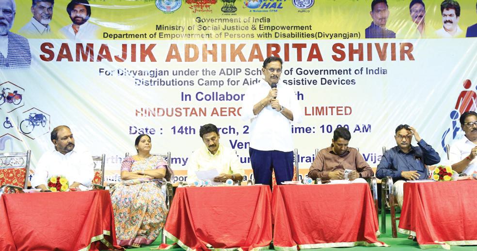 ఏడాదిన్నరలోపు విభిన్న ప్రతిభావంతులందరికీ ఉపకరణాలు అందజేస్తాము