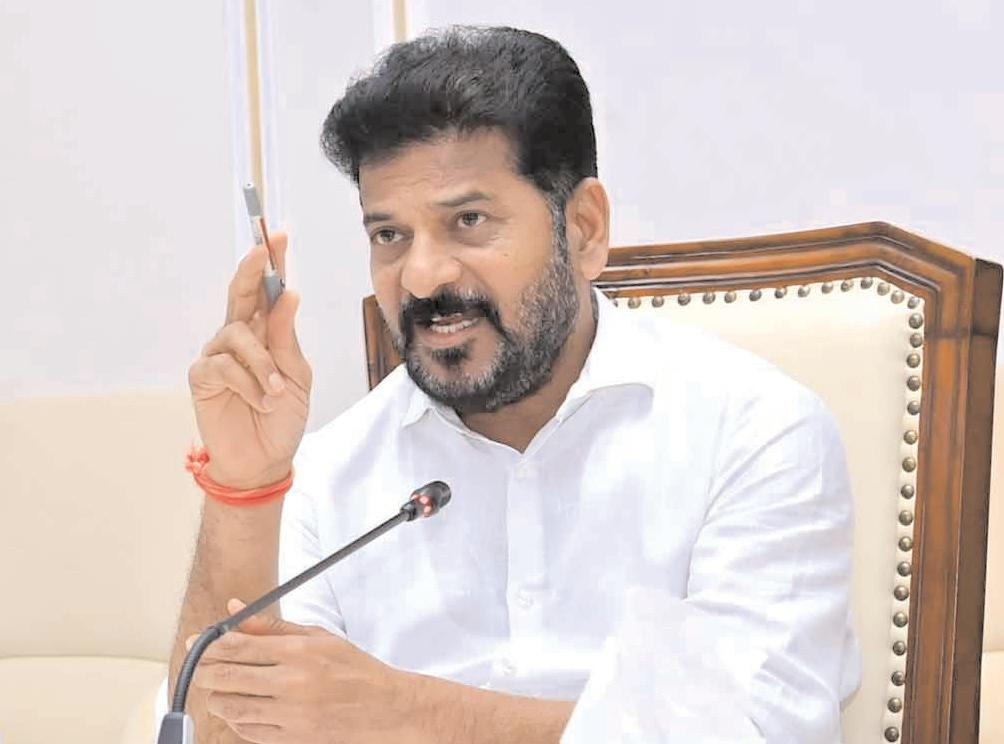 అధికారులు అప్రమత్తంగా ఉండాలి