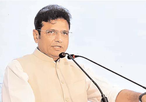 పెద్దపల్లిలో వీ హబ్ ఏర్పాటు చేస్తాం : మంత్రి శ్రీధర్ బాబు