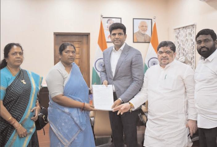 ఉపాధి హామీ నిధులు పెంచాలి - మంత్రి సీతక్క