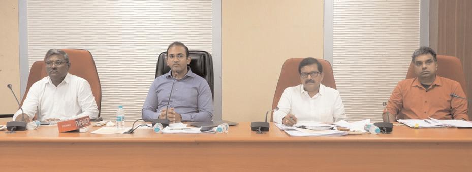 జీరో ఫిర్యాదులే లక్ష్యంగా పని చేయండి