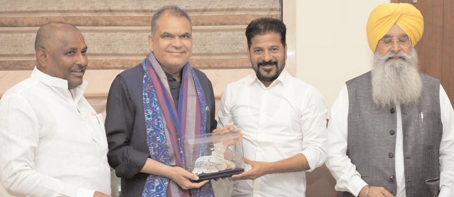 సీఎంను కలిసిన పంజాబ్ మంత్రులు