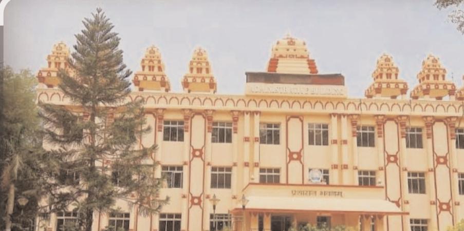 ఎన్ ఎస్ ఏయూలో దారుణం