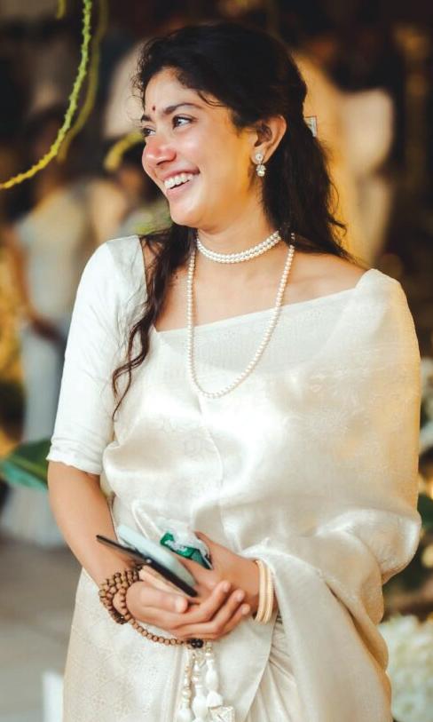 సాయిపల్లవిని ఇబ్బంది పెట్టిన ఘటన