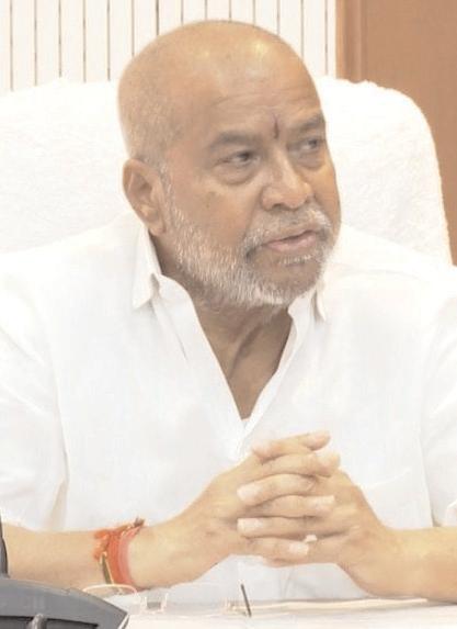 మేడారంలో మూడు ఆసుపత్రులు