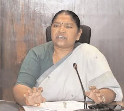 అధికారమంటే హెూదా కాదు.. బాధ్యత