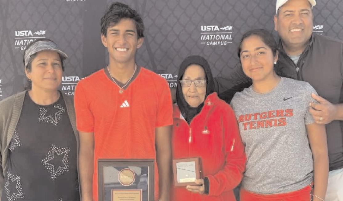 న్యూయార్క్ లో రోనిత్ కార్కీకి సత్కారం
