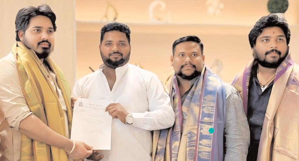 బీసీలను గెలిపించుకుందాం