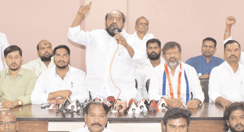 చదువు కొనాల్సిందేనా..?