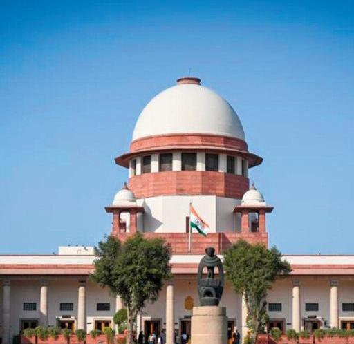 సోషల్ మీడియాలో నిందితుల ఫొటోలా?