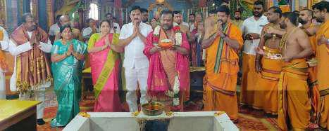 அரியூர் தங்ககோவில் நாராயணி பீடத்தின் 33 ஆம் ஆண்டு விழா