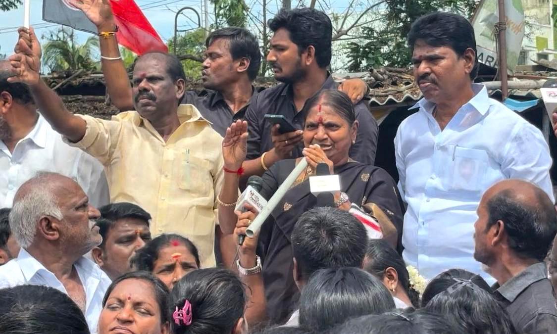 AIADMK STAGES PROTEST OVER SEXUAL HARASSMENT CASE AGAINST ARAKKONAM DMK WORKER DEIVASEYAL