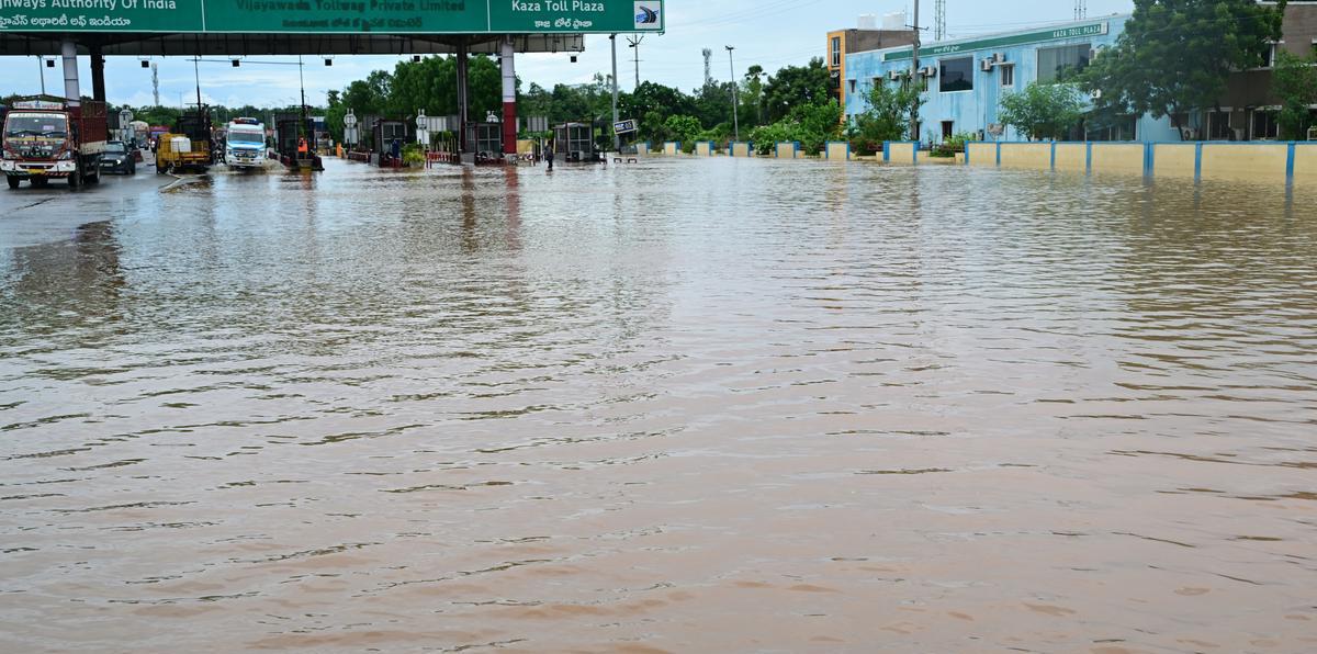 LOW PRESSURE OVER BAY OF BENGAL TO TRIGGER HEAVY RAINFALL IN A.P.