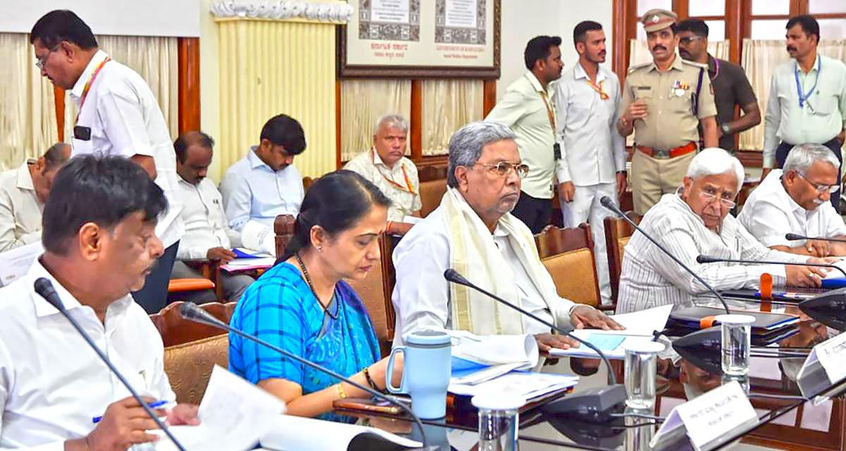 CM TELLS OFFICIALS TO FILE CHARGESHEET WITHIN STIPULATED TIME IN ATROCITIES ACT CASES IN KARNATAKA