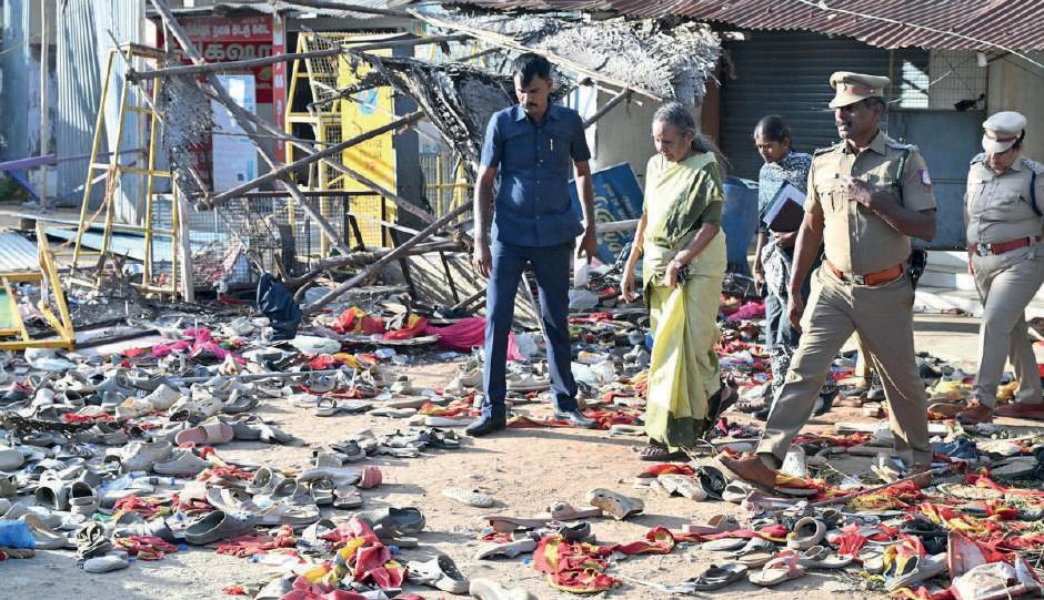 SUPREME COURT ORDERS CBI PROBE INTO KARUR STAMPEDE, FORMS 3-MEMBER PANEL TO MONITOR IT
