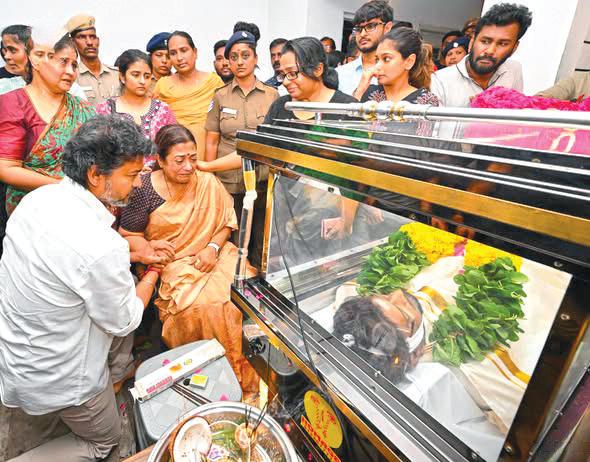 Bhagyaraj passes away: TN to accord state honours, says CM Vijay