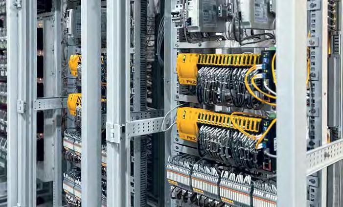 Indian approval for the PLC-based Failsafe Network Multiplexer from Deltron and Pilz - One platform for all signalling tasks