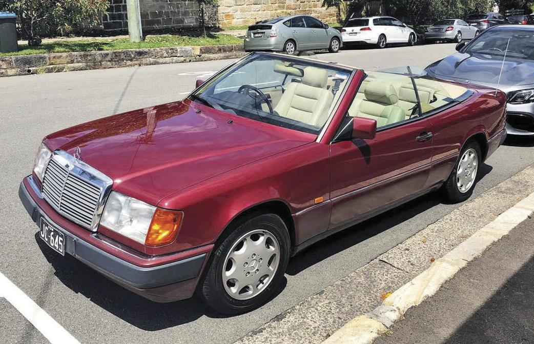 1993 MERCEDES-BENZ E320