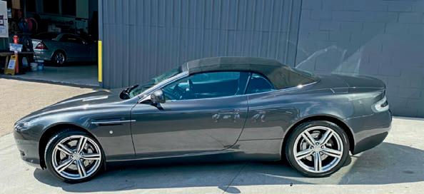 2011 ASTON MARTIN