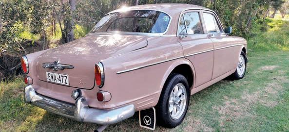 1963 VOLVO 122S