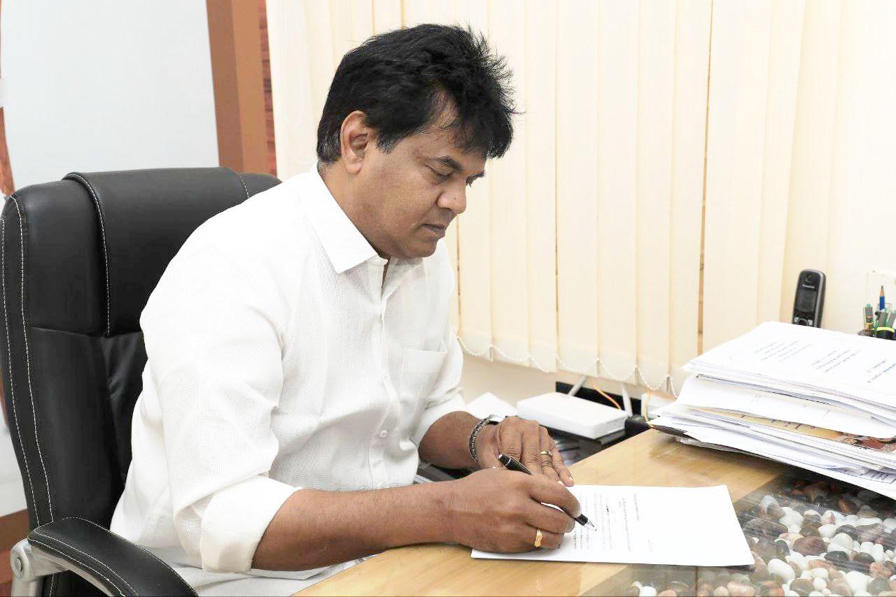 வெளிநாட்டு நேரடி முதலீட்டைக் கவரும் ‘கோல்டன் விசா திட்டம் குறித்து வடசென்னை எம்பி, வெளியுறவுத் துறை அமைச்சருக்கு பரிந்துரை கடிதம்!