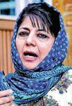 Mehbooba Mufti leads locals in pledge to protect Amarnath pilgrims