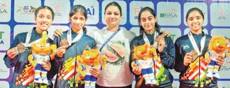J&K girls team bags Fencing Bronze