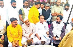 BJP delegation visits shelling-affected areas in Poonch, engages with administration, bat for swift relief measures