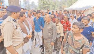 SSP Doda visits far flung areas of Bhadarwah aiming to strengthen hinterland security grid